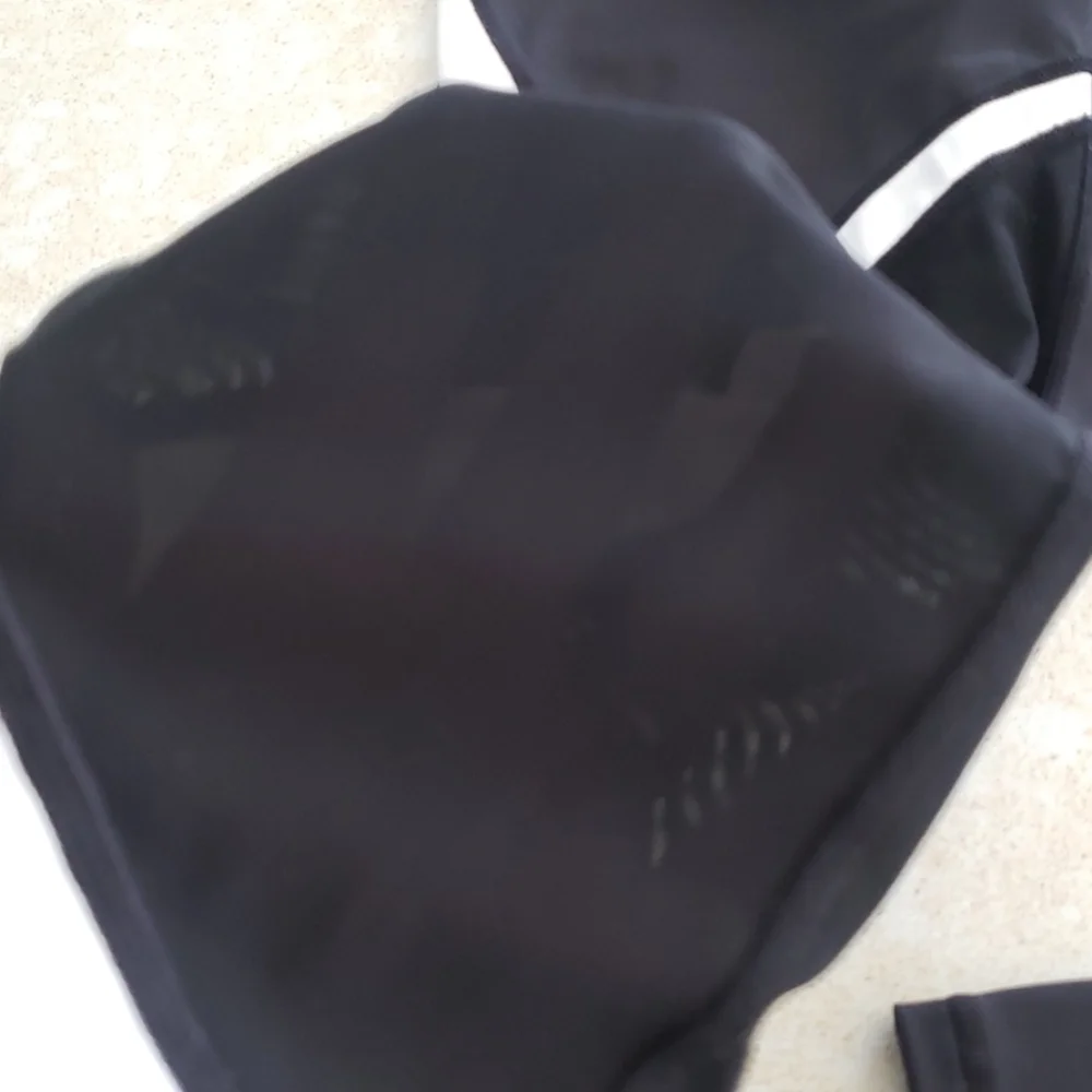 High rise mesh leggings- much Like the popular brand. small - Picture 3 of 10